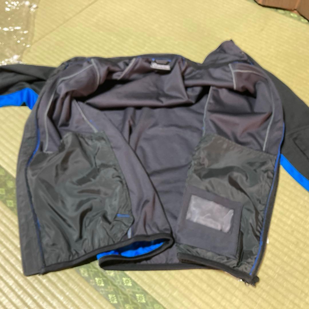 新品 オンヨネ　ミッドウェアジャケット　サイズ O