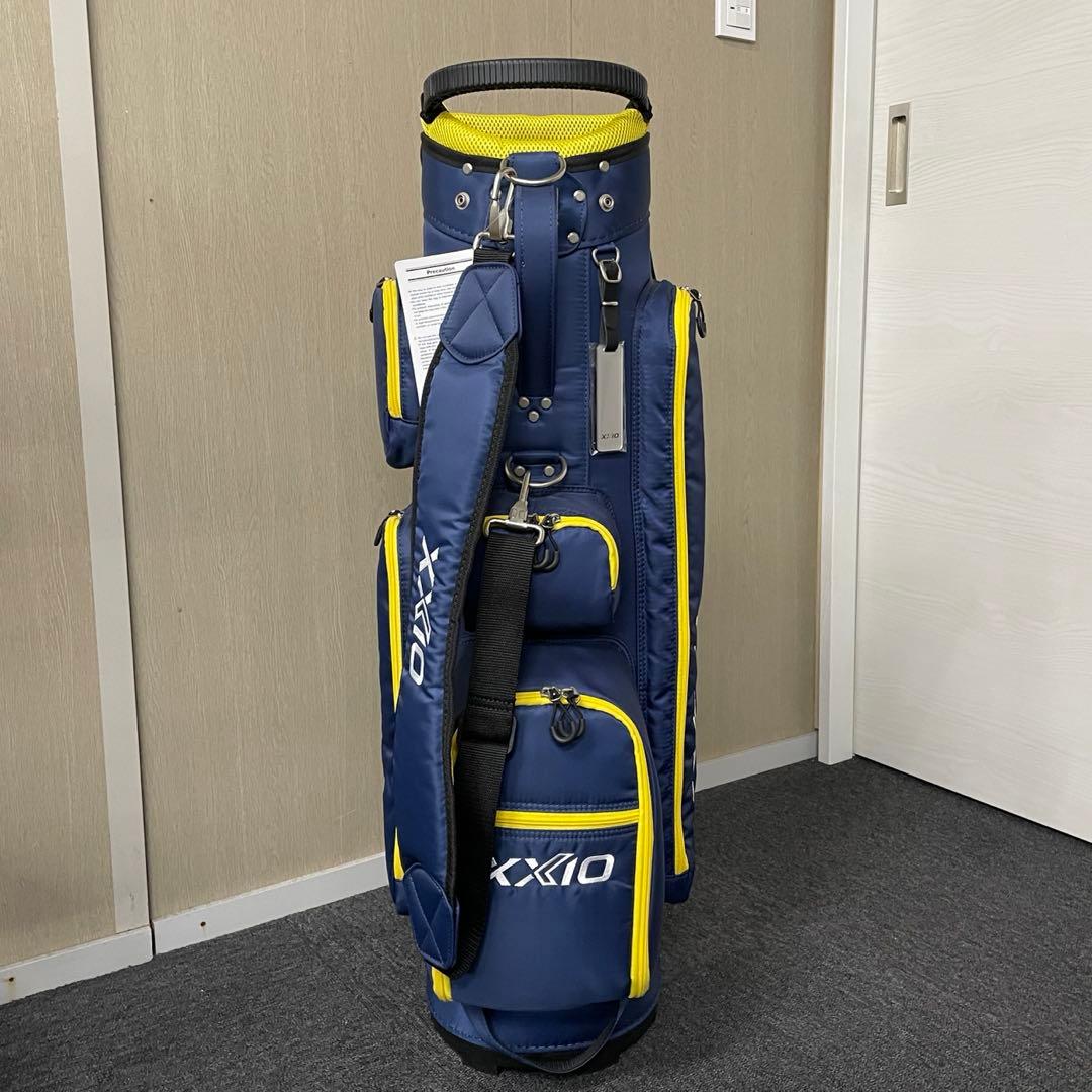 【新品】キャディバッグ 9.5型ゼクシオ GGC-21043i　ゴルフバッグ