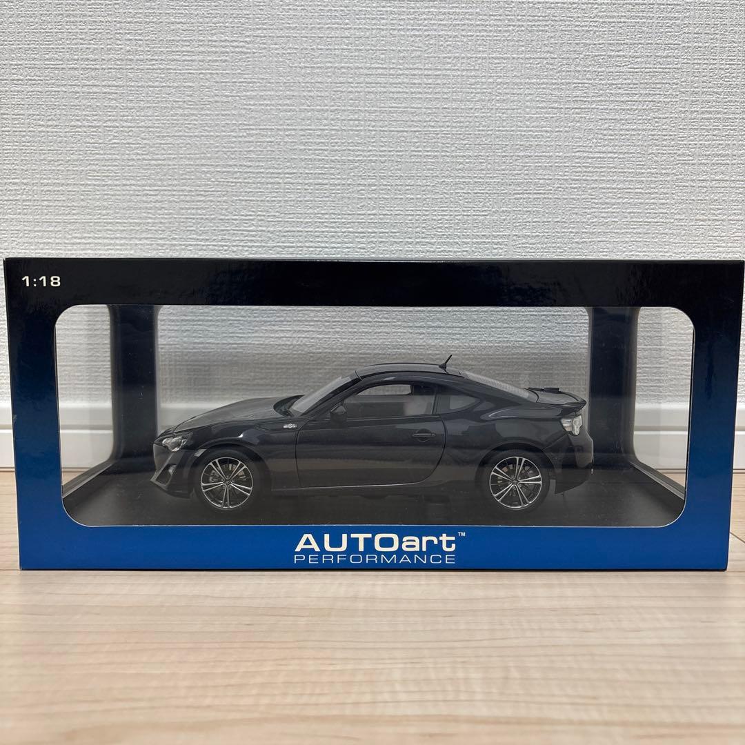 自動車 AUTOart TOYOTA 86 GT-Limited 1/18 ZN6