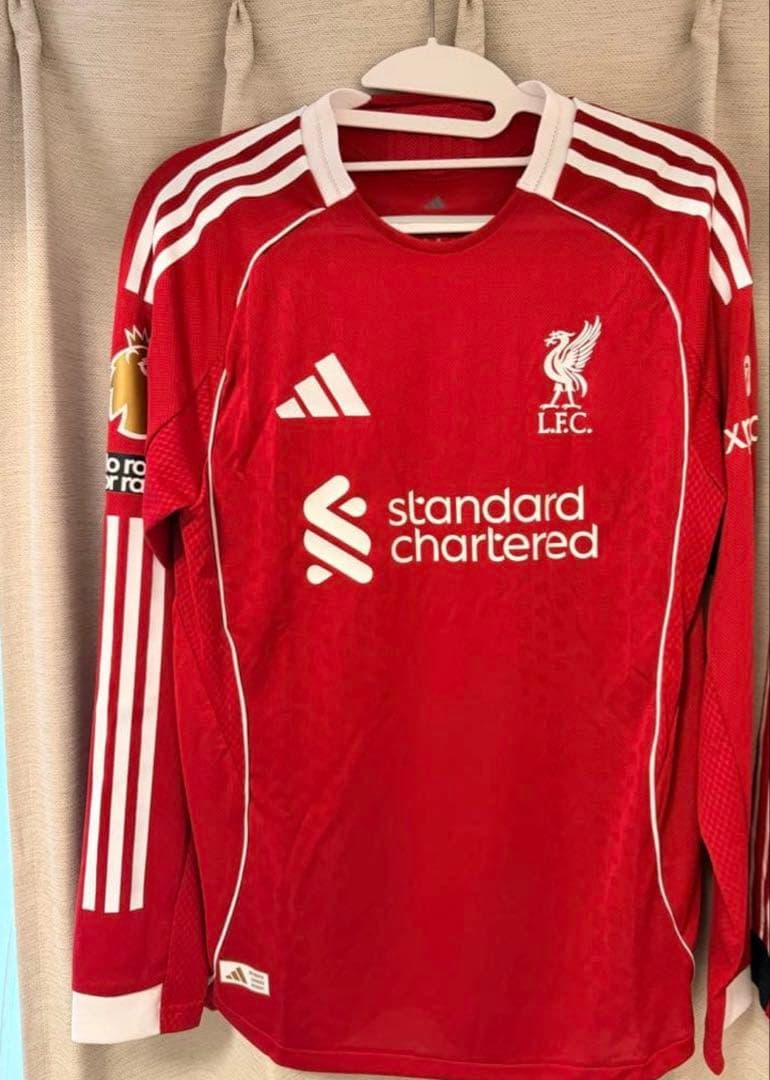 リヴァプール 25/26 オーセンティック　ユニホーム