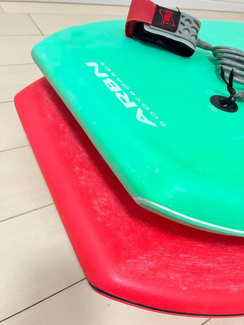 ボディボード 2枚セット！ 大阪手渡し可能　送料無料です！