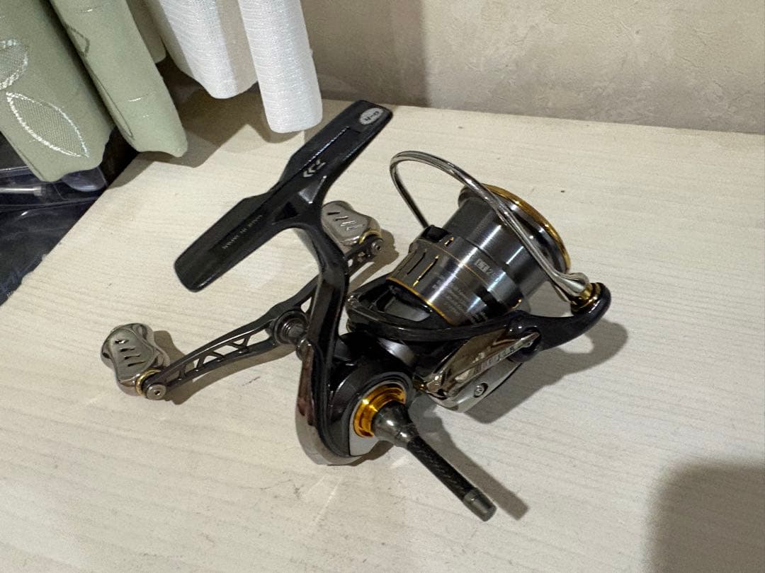 ★☆ダイワ　 21ルビアス　エアリティ FC LT2500S カスタム　美品