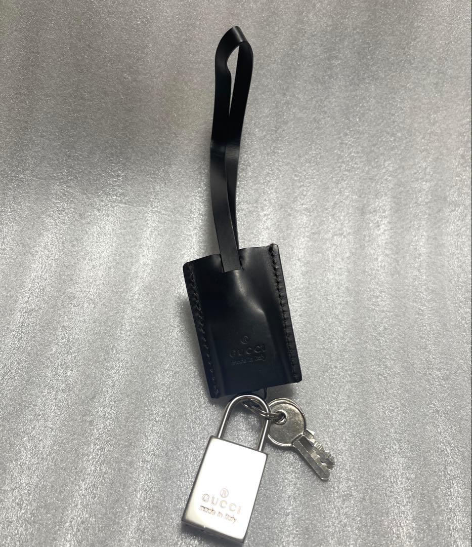 最終GUCCI グッチ パドロック 南京錠 鍵 クロシェット付き シルバーカラー