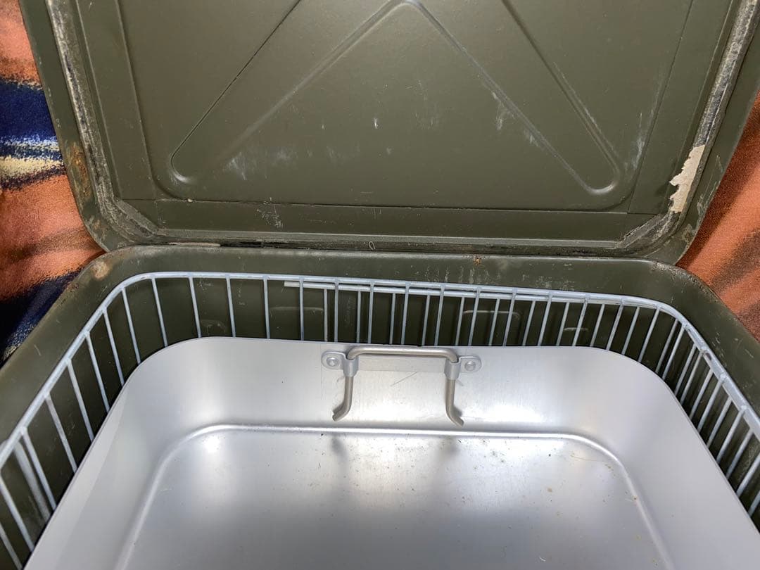 希少　フランス軍　アモ缶　ファーストエイドキット　メスキット