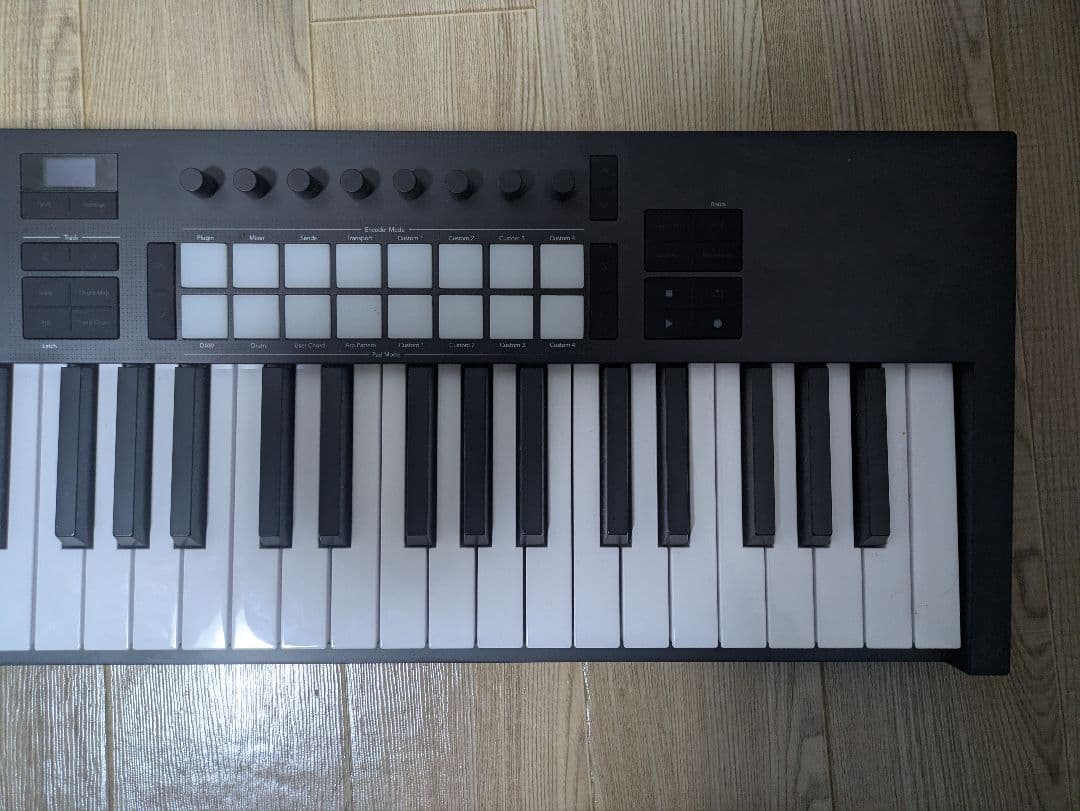Novation/Launchkey 61 Mk4 | MIDIキーボード