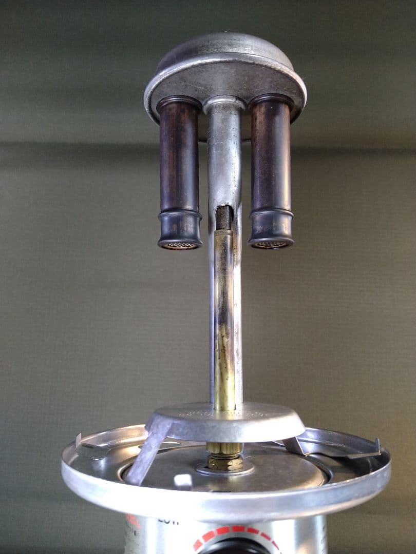 廃盤美品！コールマン　２８５-７４９J　デラックスランタン　人気のアマガエル色！