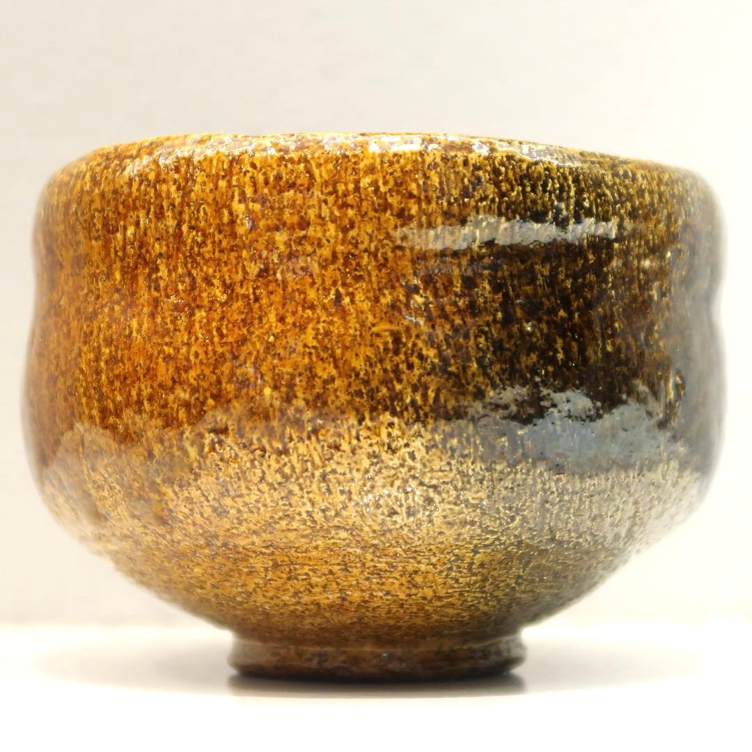【茶道具】香野壮明作　梅山窯　大樋焼飴茶碗