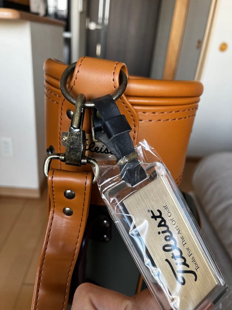 未使用新古品　希少Titleistタイトリスト　キャディバッグ　コンパクトバック