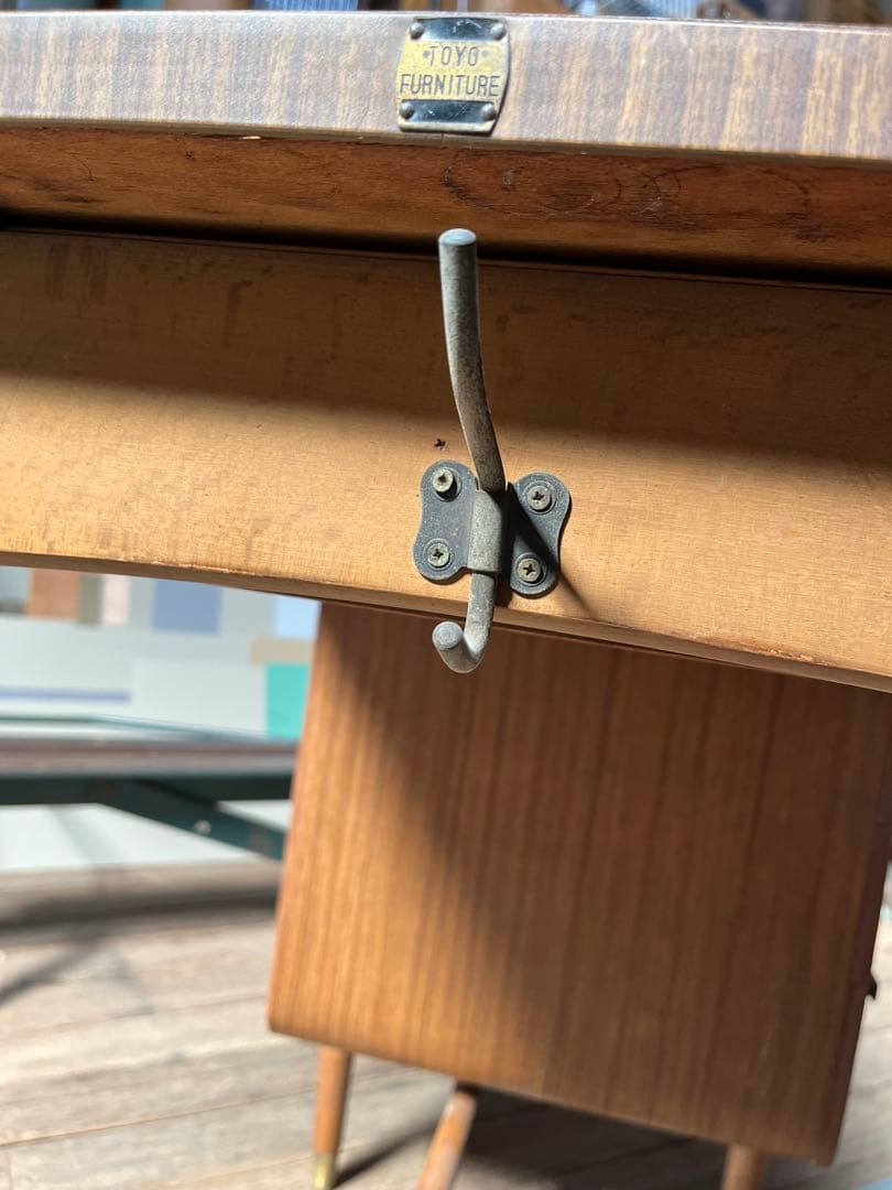 【希少】引き出しが曲線になっている机　アンティーク　レトロ