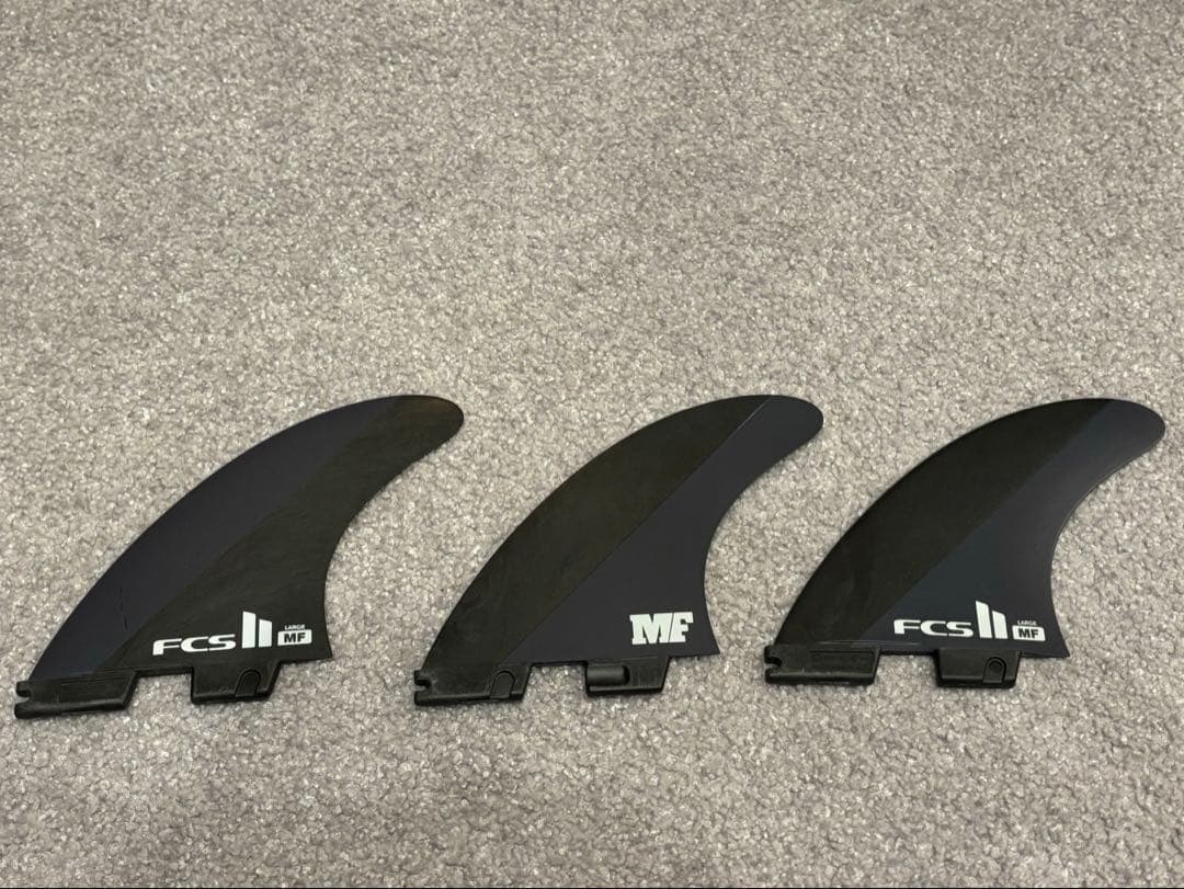 FCS フィン　MF Neo Carbon