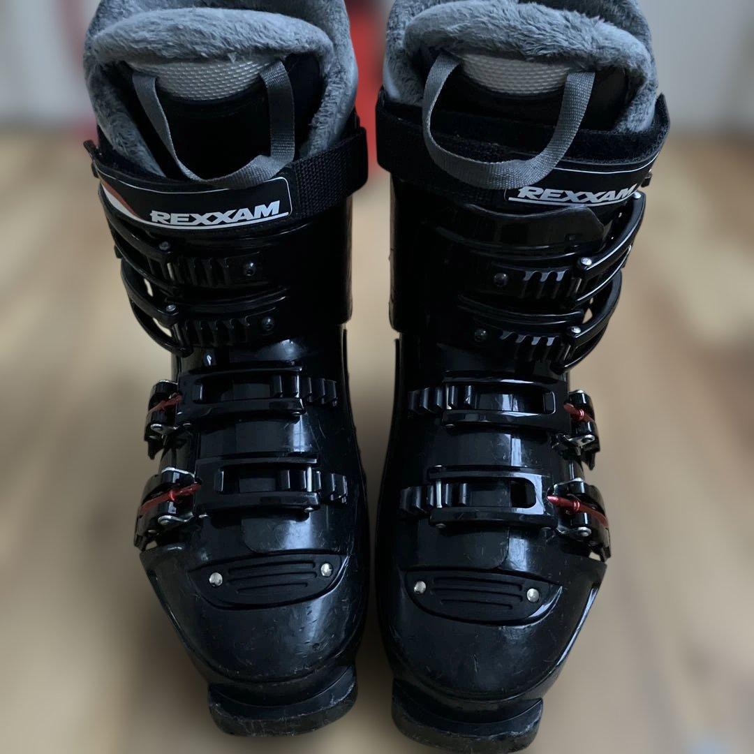 ATOMIC スキー赤140cm ブーツ黒25cm 4点セット
