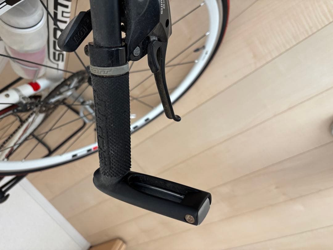 SCOTT クロスバイク 700C ホワイト　室内保管