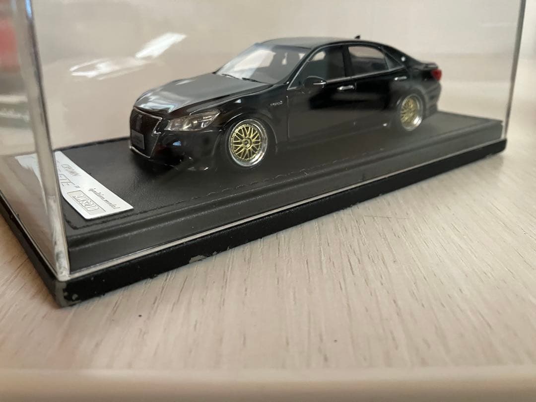 ignition model Crown Athlete G 1/43エラー？