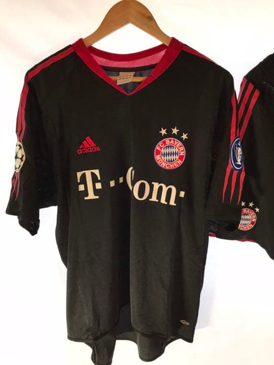 新品正規品adidasFCバイエルン・ミュンヘン「26」ダイスラー2XO上下2点