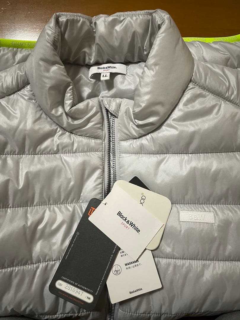 Black & White ダウンジャケット LL シルバー