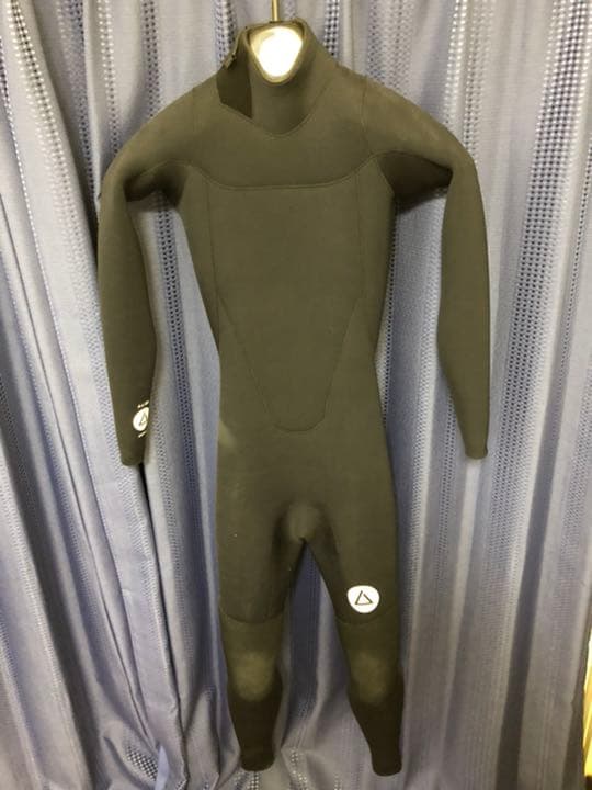 ウエットスーツGLIDZ日本製(サーフィン用)