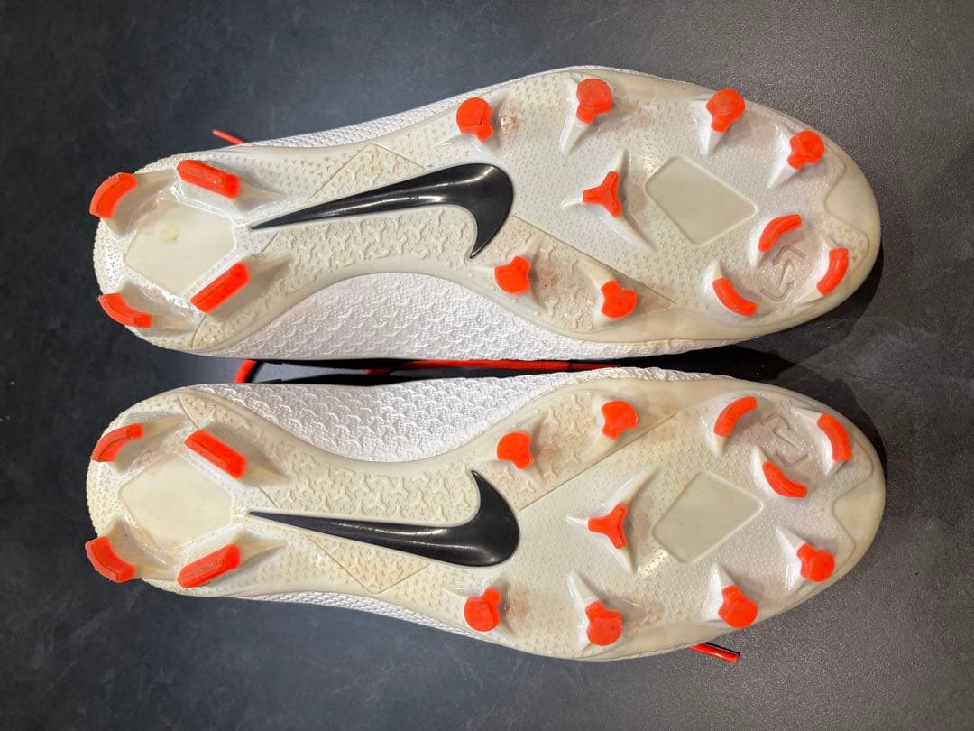 【美品】ナイキ ファントムビジョン 2 プロ DF FG 28.5cm 天然芝用