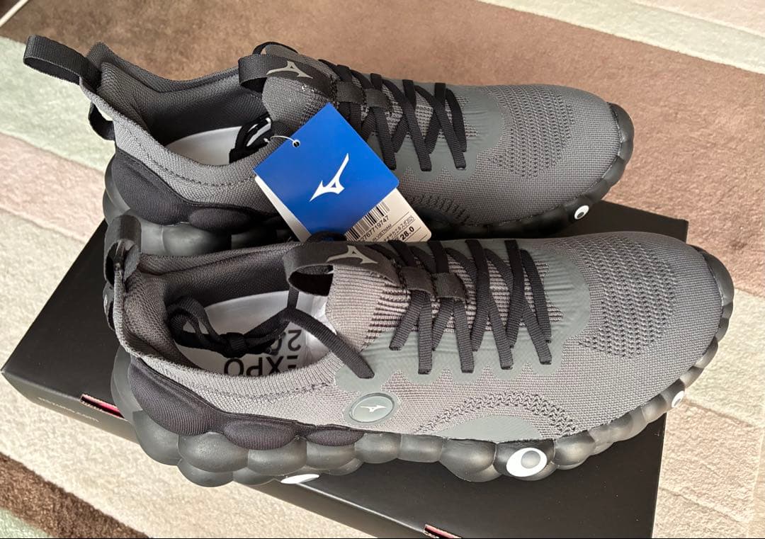 【大阪・関西万博】 ミズノ ミャクミャク シューズ ブラック28㌢