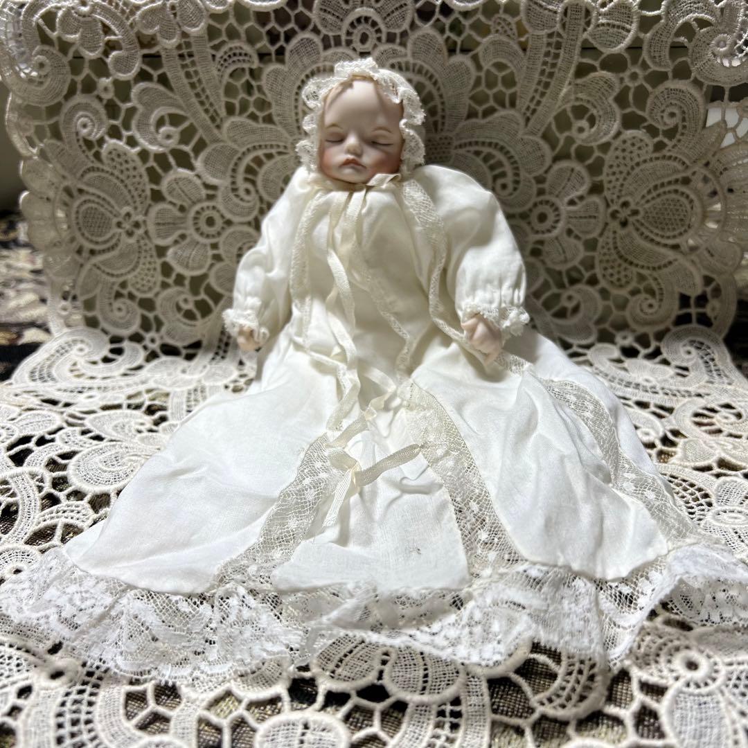 ビスクドール　スリーピングベビードール