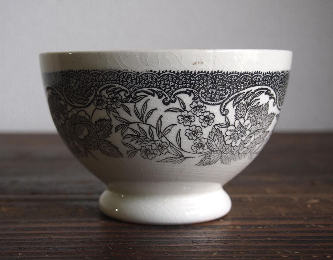 大きめヴィクトリアン様式 グリザイユ カフェオレボウルスペイン古陶/K280