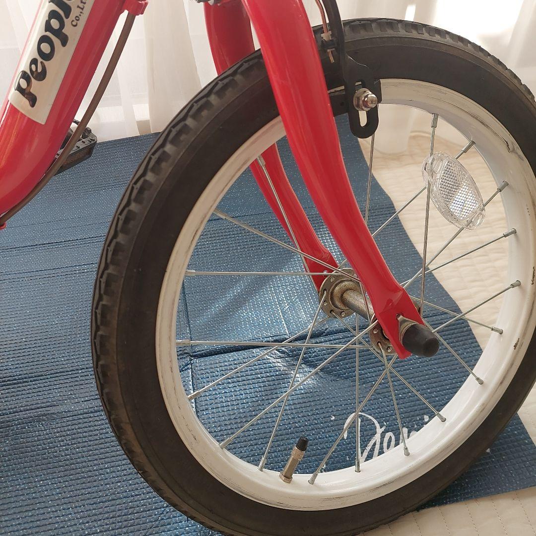 ピープル子供用自転車 16インチレッド、ベージュバスケット付き