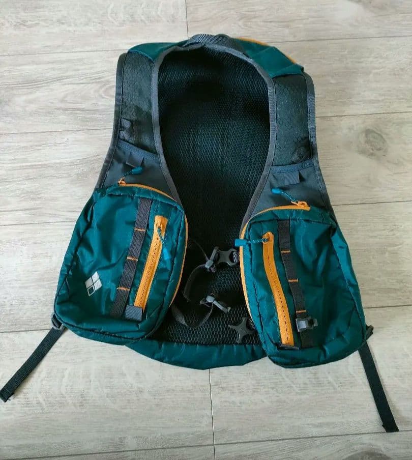 mont-bell アングラーパック 15　フィッシングベスト