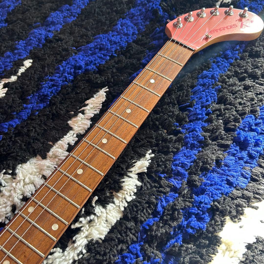 Fernandes ZO-3HK サンリオコラボモデル ハローキティ