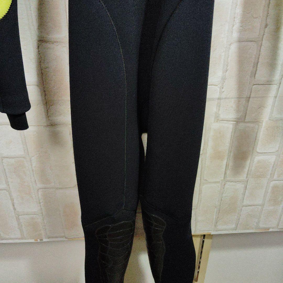 ウェットスーツ　SAVER　黒　イエロー　足付き