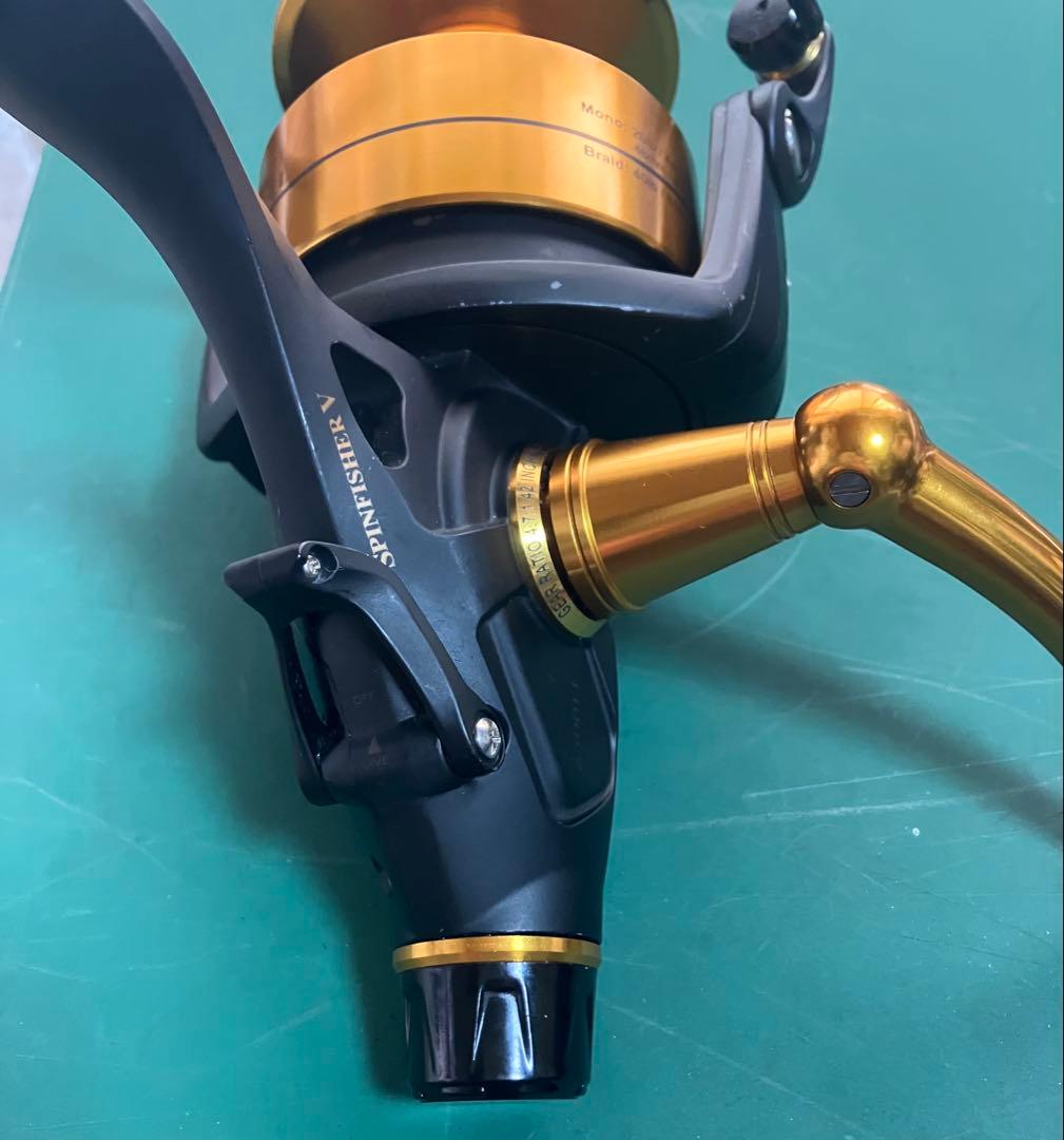 PENN SPINFISHER V 8500 ライブライナー