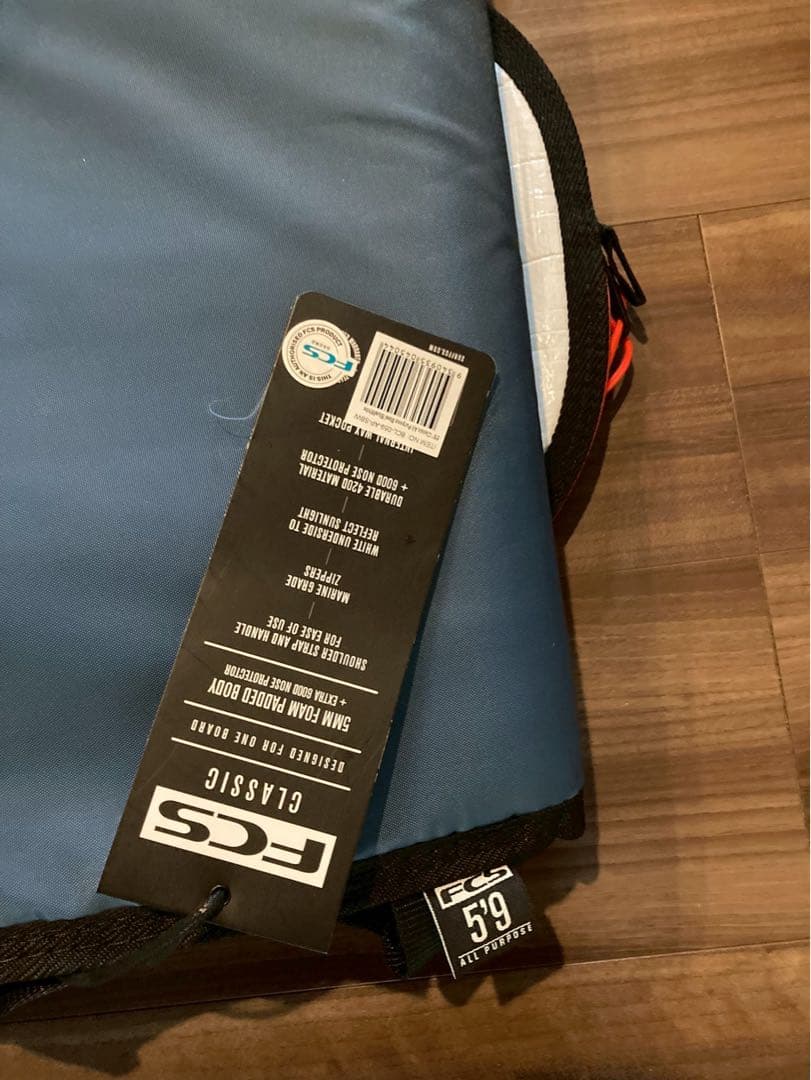 新品タグ付き　FCS サーフボードケース 5'9\" ブルー