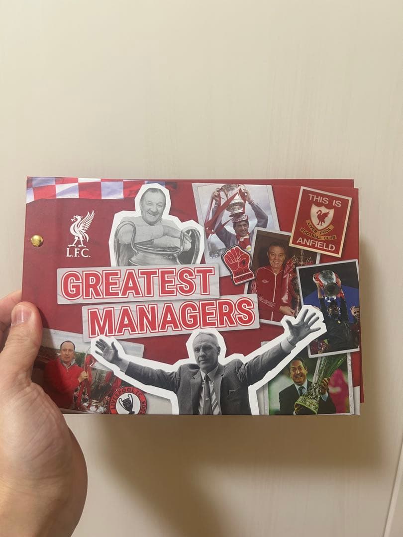 [新品]リバプール 会員限定 ウールスカーフ、マフラー、ポーチ、バッチ