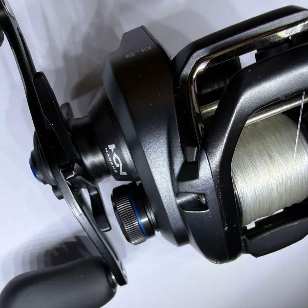 SLX リール ブラック 左巻き(SHIMANO）