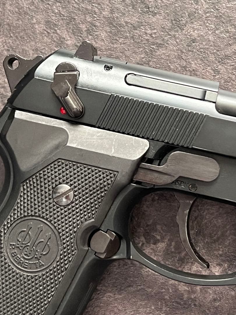 WA ベレッタ M92FS ダイハードガン ガス缶・BB弾セット