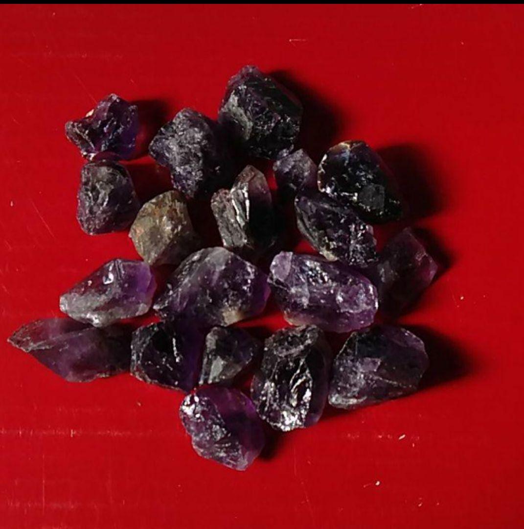 アメジストの原石