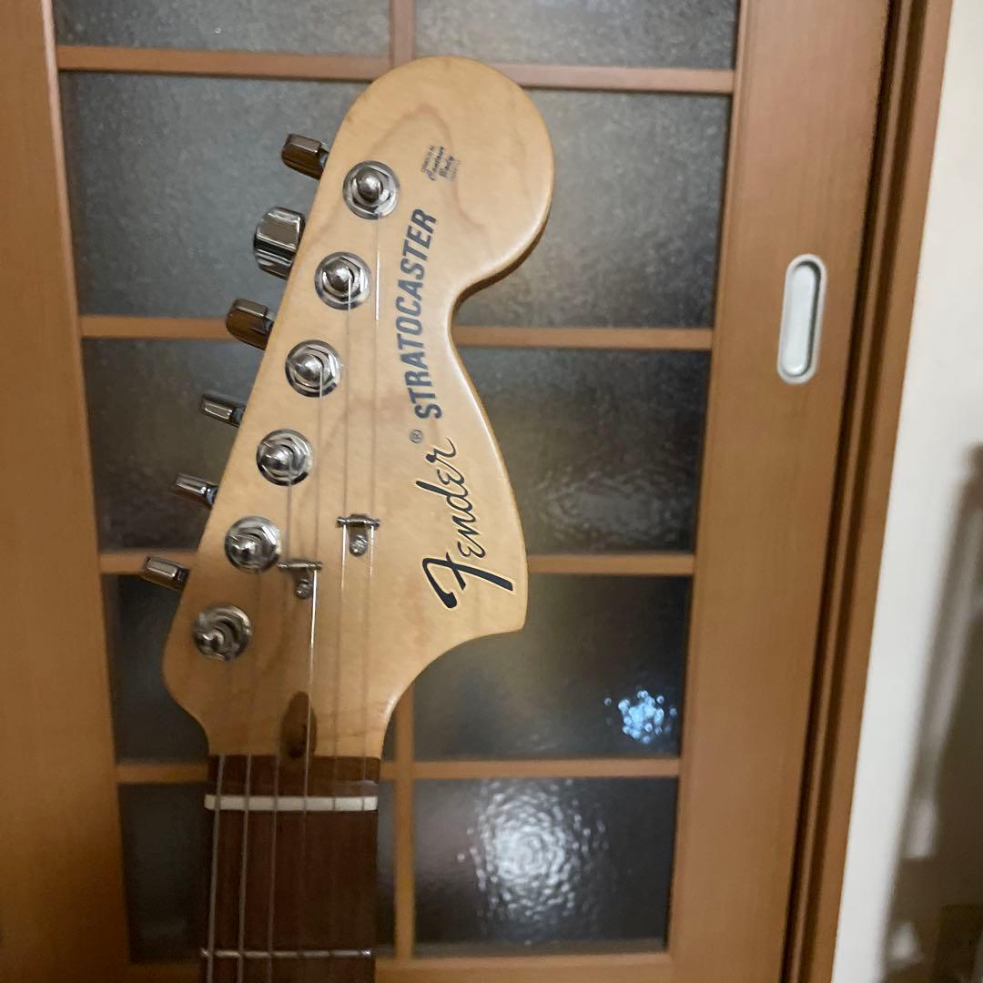 Fender Stratocaster アメリカンスペシャル