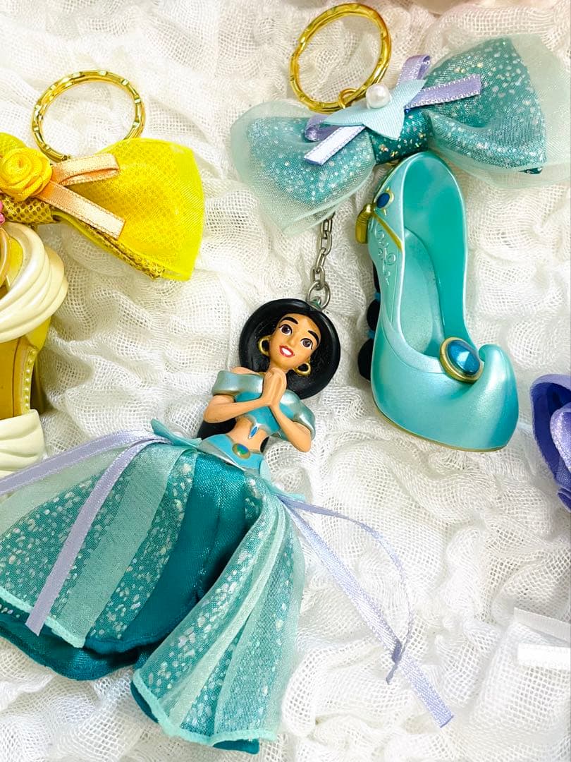 最終値下！ディズニープリンセス キーホルダー ドレス 靴 ハイヒール