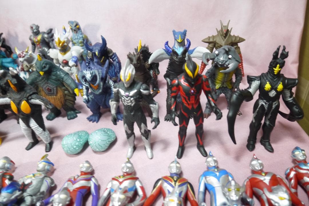 ウルトラヒーローシリーズ500　ウルトラ怪獣シリーズ500　ソフビ　106体