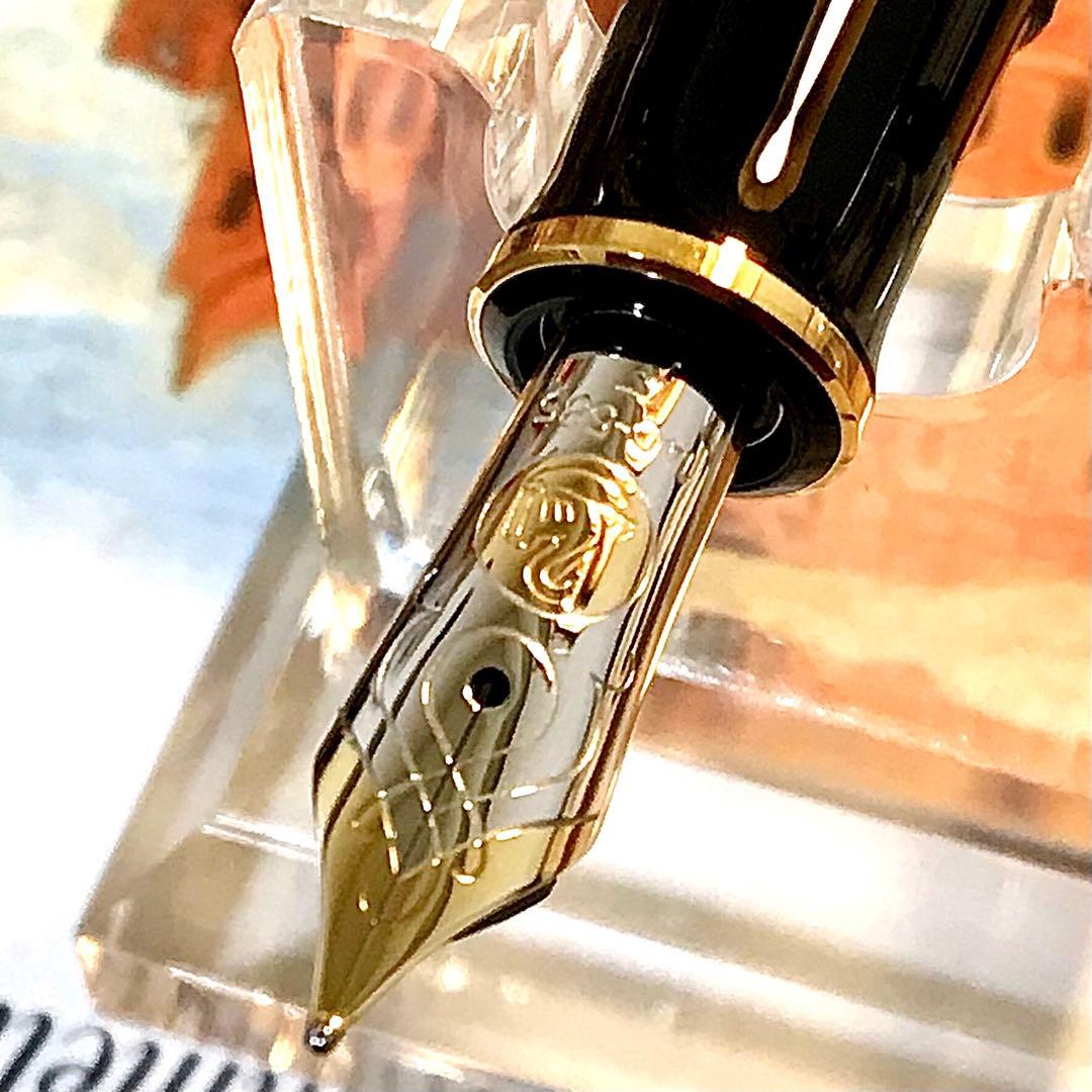 ☆ほぼ新品☆素晴らしいペリカン万年筆M600グリーン縞（Ｆ)☆書き味抜群