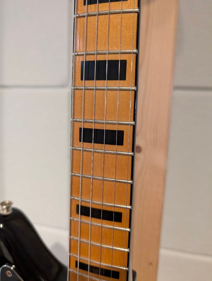 Fender Vintera II 70s Jaguar　フェンダー