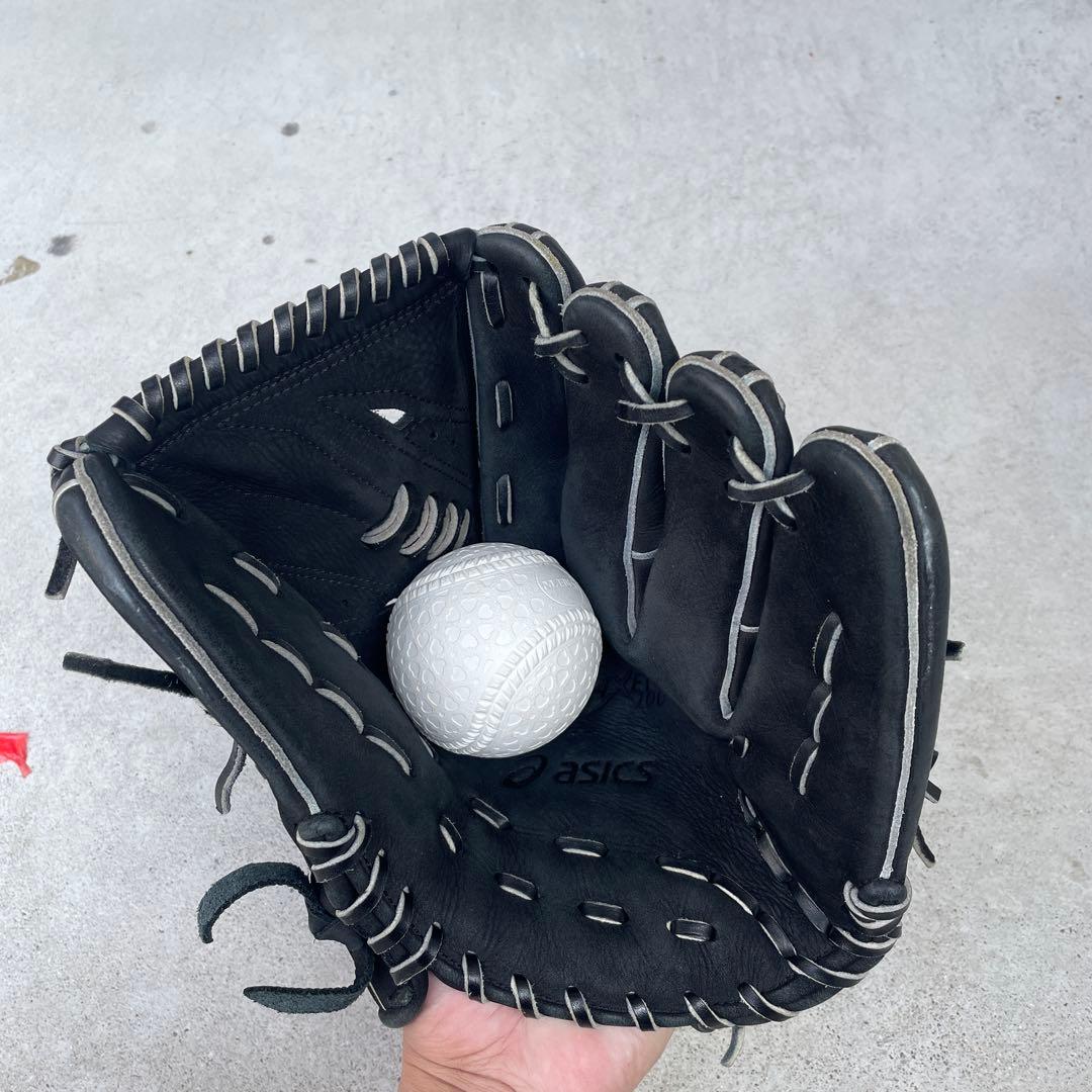 アシックス　硬式投手用