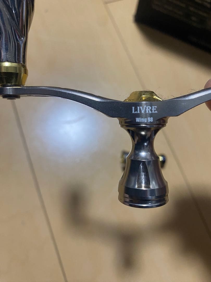 LIVRE wing98 Daiwa右巻き用　スタンド付き