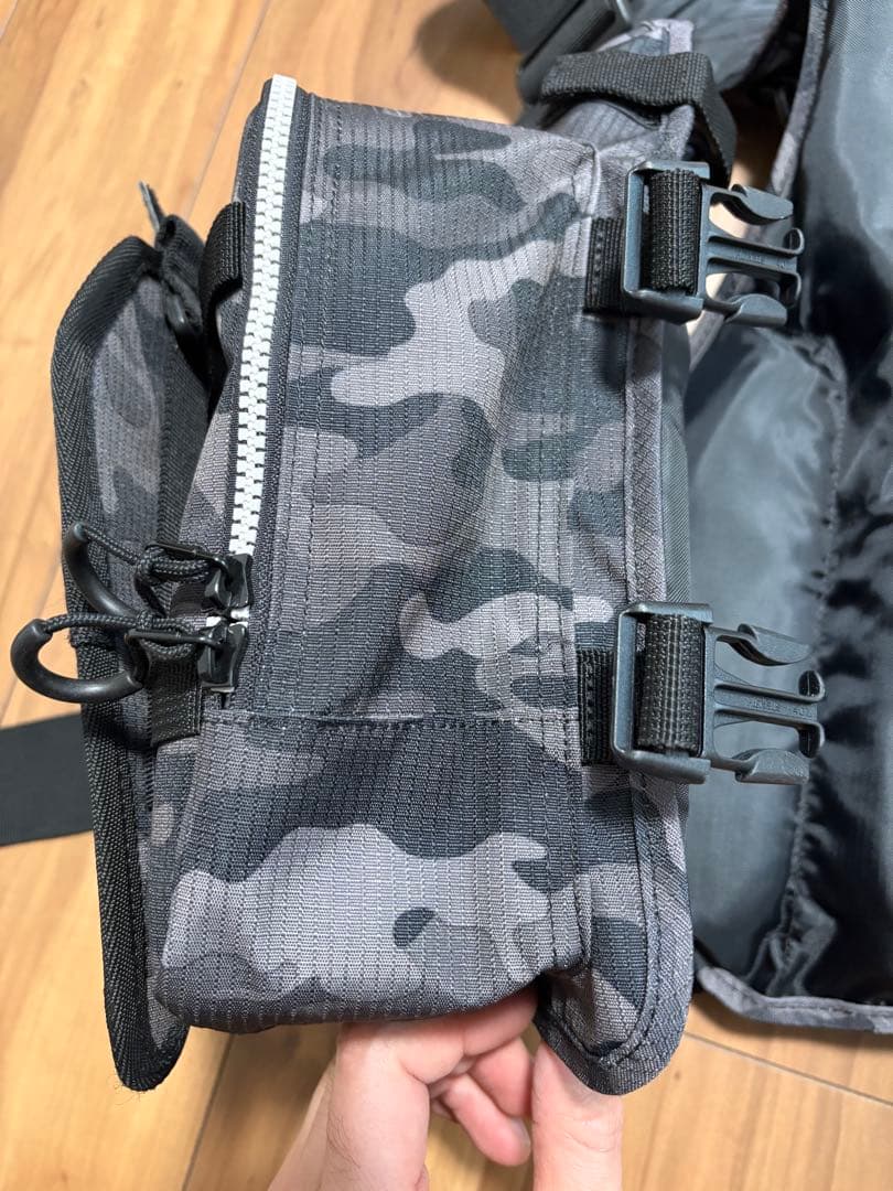 DaiwaダイワフロートゲームベストDF6206 ブラックカモ