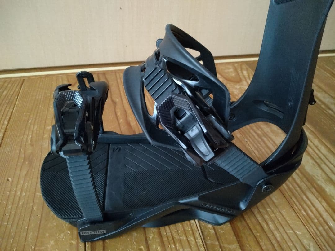 23-24 SALOMON RHYTHM サロモン リズム Mサイズ