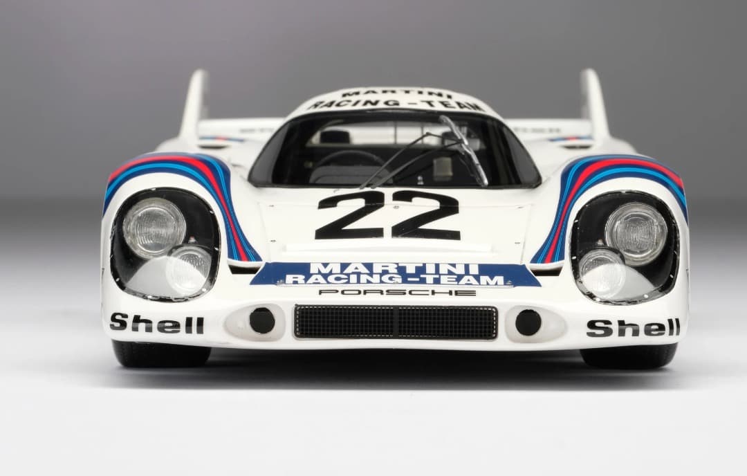 【未開封新品】Amalgam アマルガム 1/18 ポルシェ917K