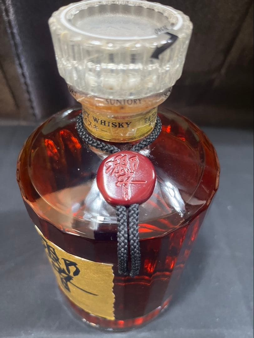 【未開封】サントリーウイスキー 響 17年 ゴールドラベル