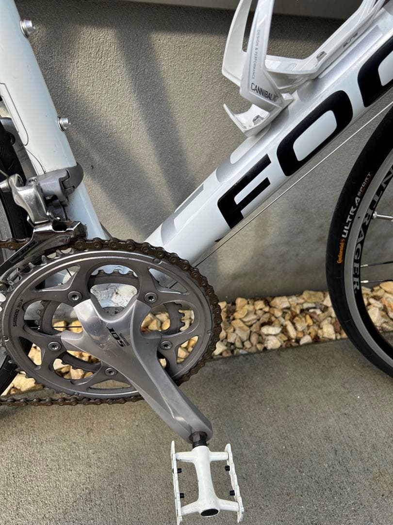 FOCUS VARIADO ロードバイク　直接引き取り限定