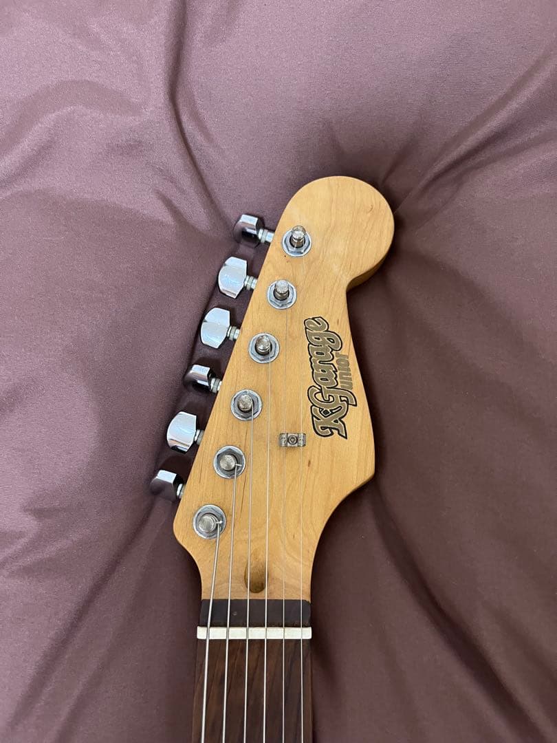 【調整済】kgarage ストラト　エレキギター　新品弦