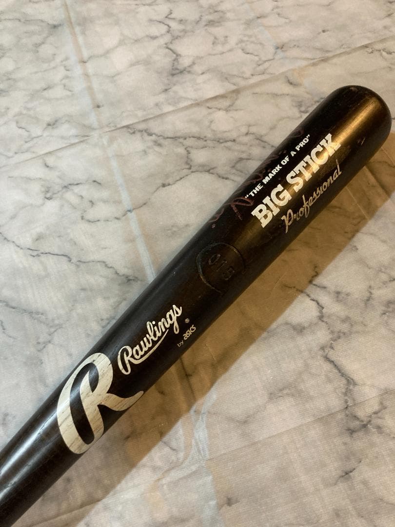 川又米利 実使用バット 直筆サイン入り