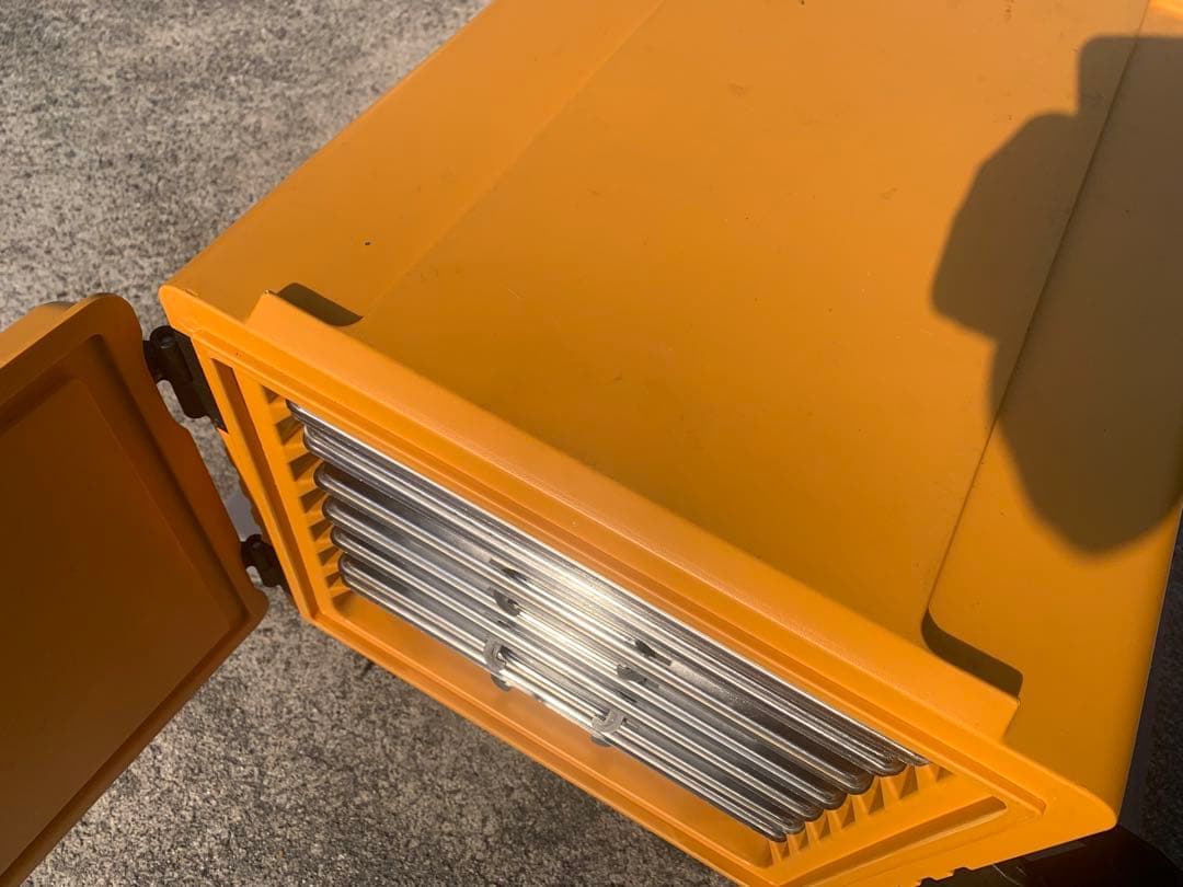 ホテルパン保温、搬送用リーバーサーモポート