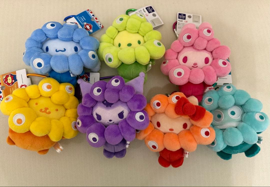 【7種コンプリート】サンリオ ミャクミャク ぬいぐるみ 推しカラー カラビナ